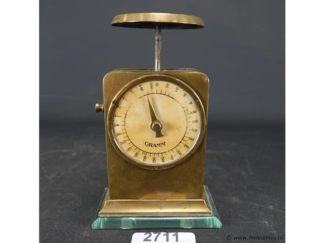 Vintage bronzen weegschaal - afbeelding 1 van  5