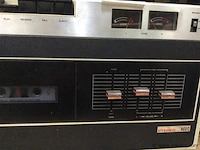 Vintage cassettedeck met boxen - afbeelding 2 van  5