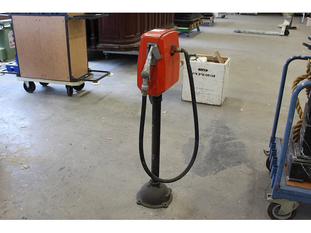 Vintage decoratieve benzinepomp gasboy 1820. - afbeelding 2 van  4
