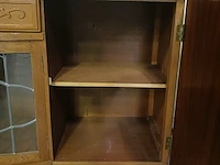Vintage dressoir met 2 deuren, lade en een glasdeur in lood - afbeelding 2 van  17