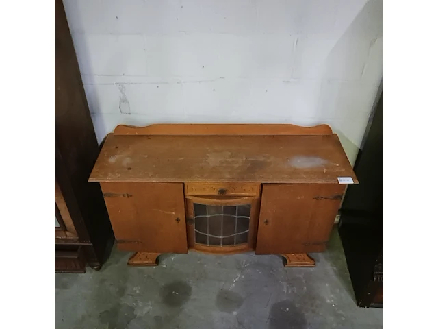 Vintage dressoir met 2 deuren, lade en een glasdeur in lood - afbeelding 11 van  17