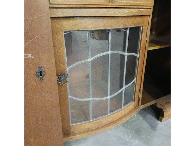 Vintage dressoir met 2 deuren, lade en een glasdeur in lood - afbeelding 7 van  17
