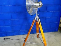 Vintage emerio ventilator op houten tripod - afbeelding 4 van  5