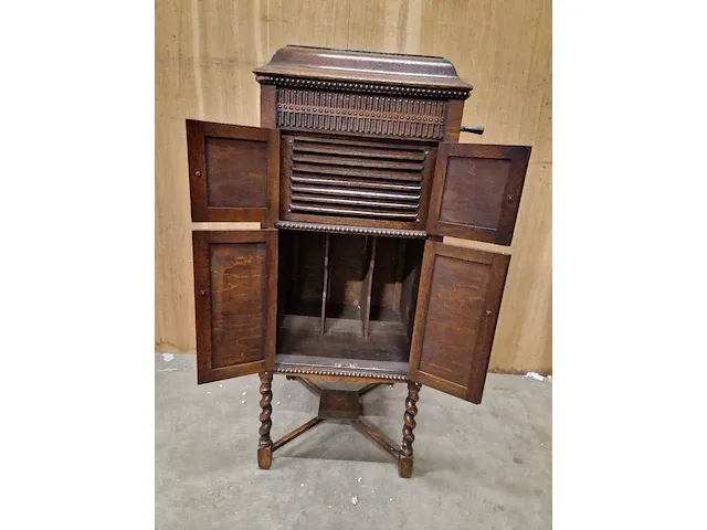 Vintage grammofoon meubel - afbeelding 13 van  17