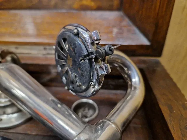 Vintage grammofoon meubel - afbeelding 16 van  17