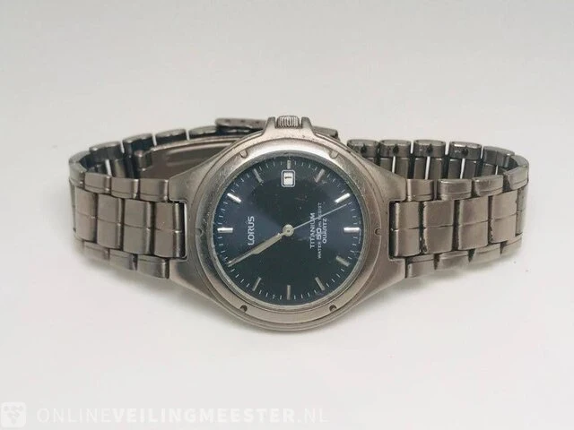 Vintage horloge - lorus - titanium - afbeelding 1 van  5