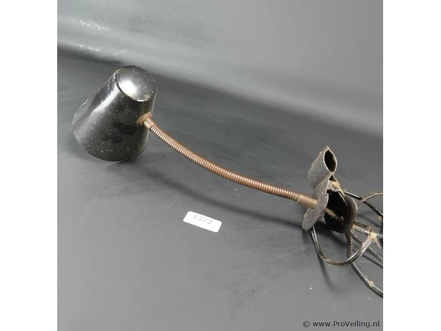 Vintage industriële klemlamp - afbeelding 1 van  5