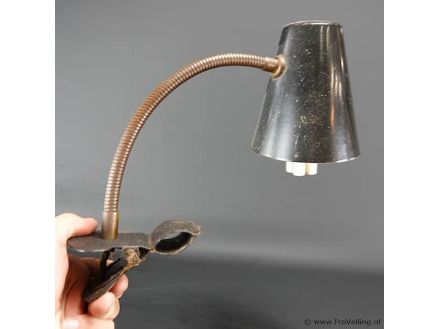 Vintage industriële klemlamp - afbeelding 2 van  5