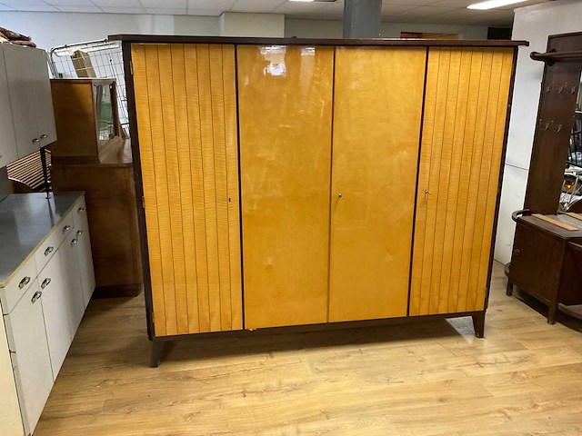Vintage kast dirk van pelt - afbeelding 1 van  4