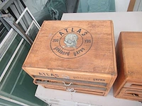 Vintage kast met ruglood en breukwielen (2x) - afbeelding 5 van  6