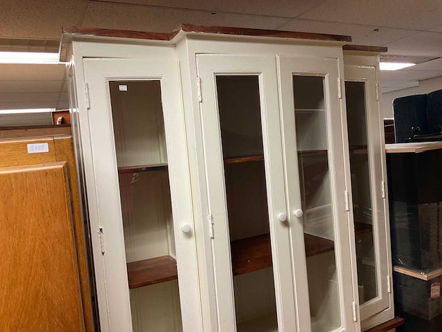 Vintage keukenkast wit - afbeelding 3 van  3