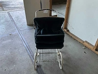 Vintage kinderwagen - afbeelding 3 van  6