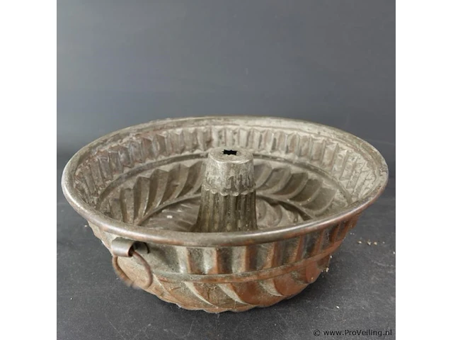 Vintage koper/messing cakevorm - afbeelding 5 van  5