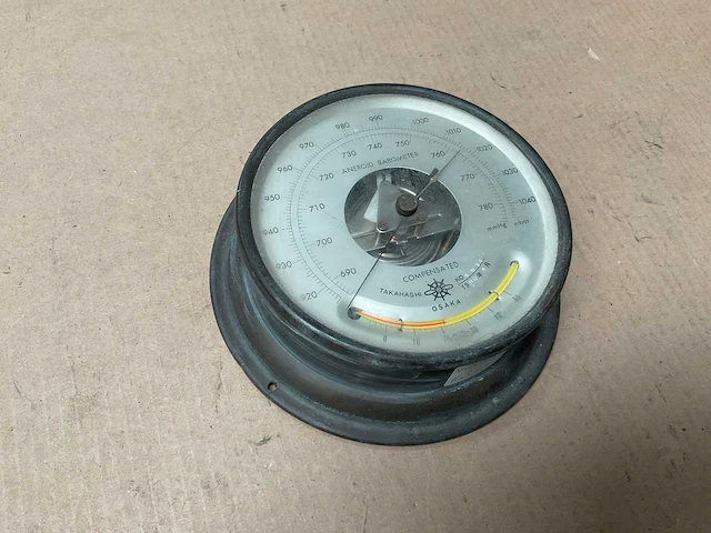 Vintage marine barometer - afbeelding 1 van  2