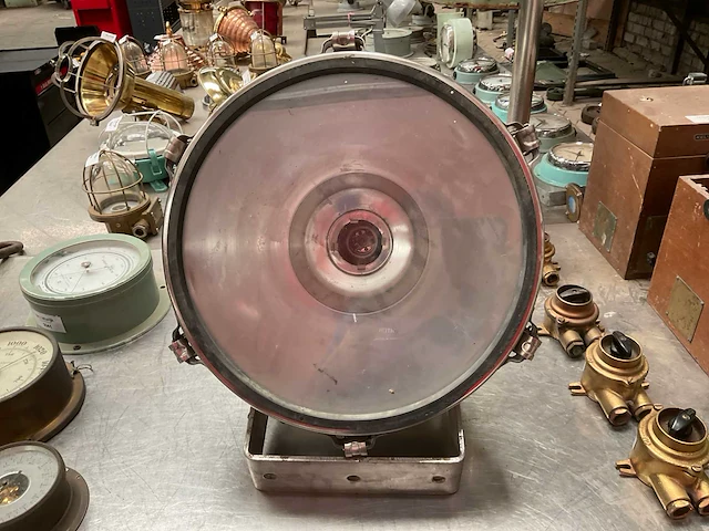 Vintage marine flood light - afbeelding 2 van  5