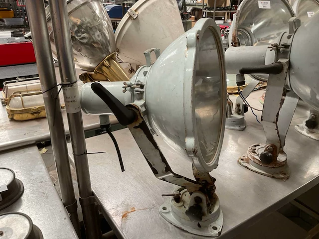 Vintage marine flood light - afbeelding 3 van  5