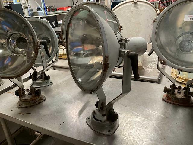Vintage marine flood light - afbeelding 1 van  5