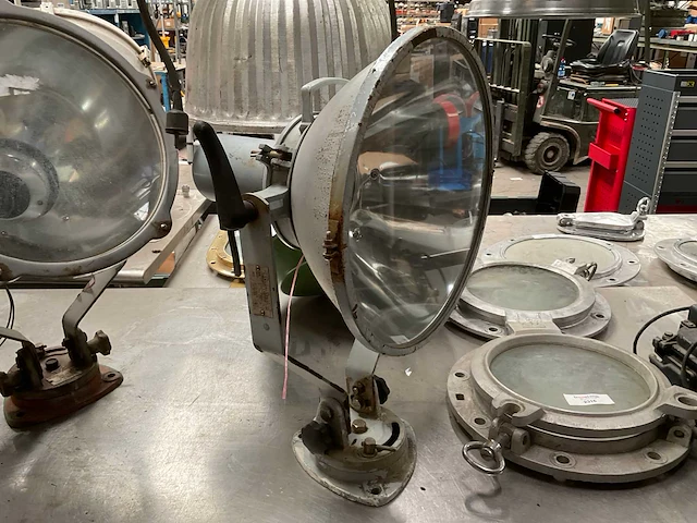 Vintage marine flood light - afbeelding 3 van  5