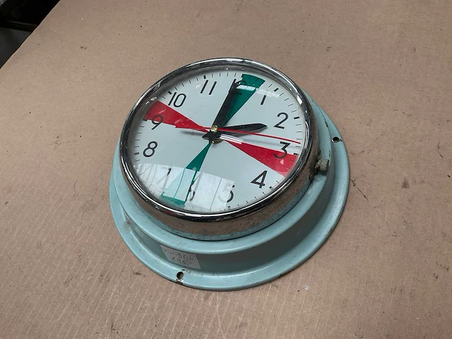 Vintage marine klok - afbeelding 2 van  2