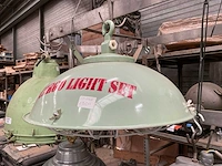 Vintage marine lamp - afbeelding 2 van  3