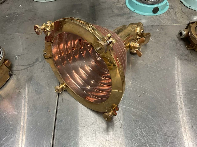 Vintage marine lamp - afbeelding 1 van  4