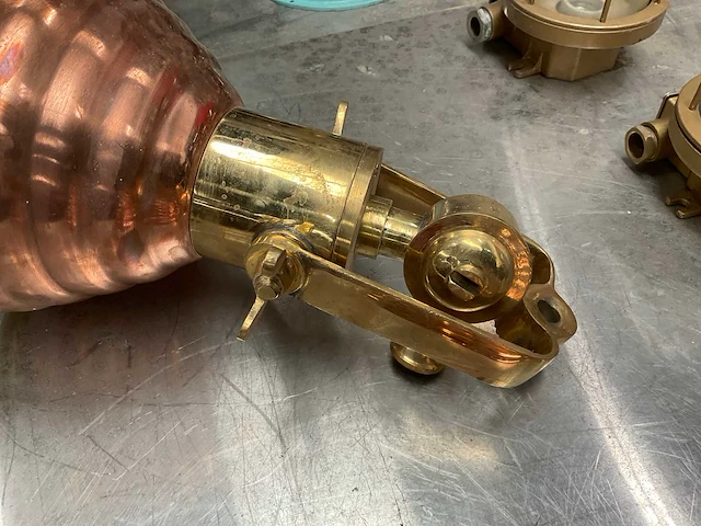 Vintage marine lamp - afbeelding 4 van  4