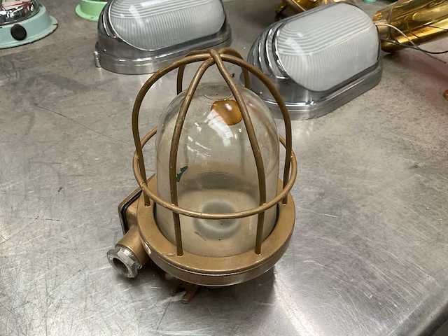 Vintage marine lamp - afbeelding 2 van  4