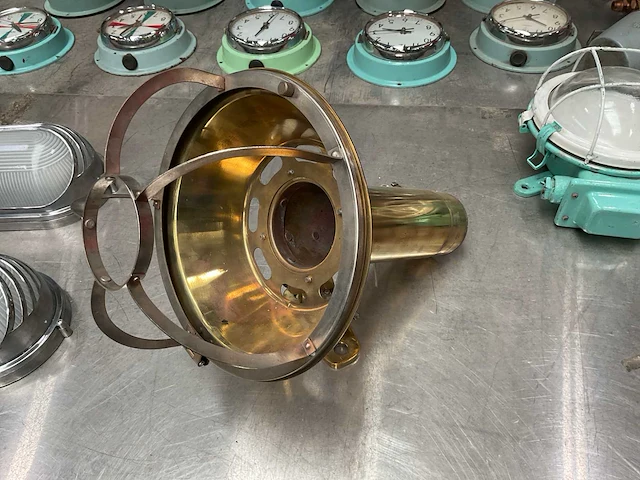 Vintage marine lamp - afbeelding 1 van  4