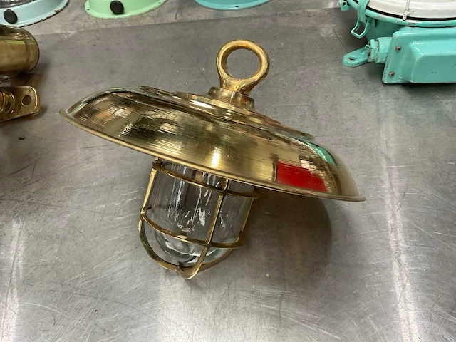 Vintage marine lamp - afbeelding 1 van  3