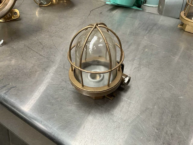 Vintage marine lamp - afbeelding 1 van  4