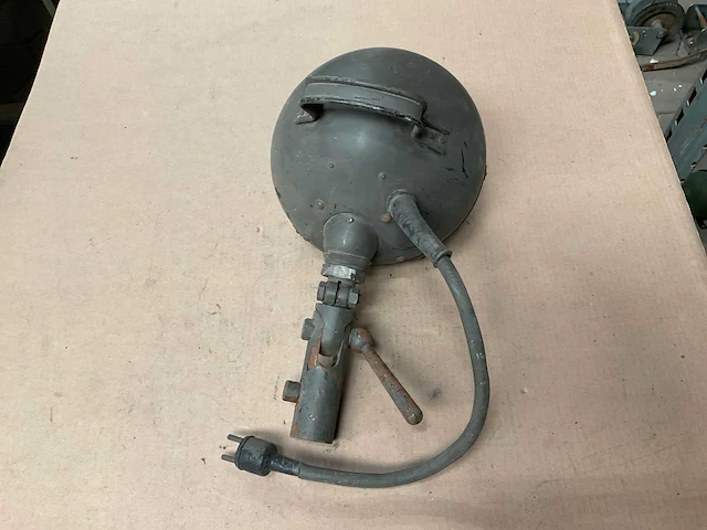Vintage marine lamp - afbeelding 3 van  4