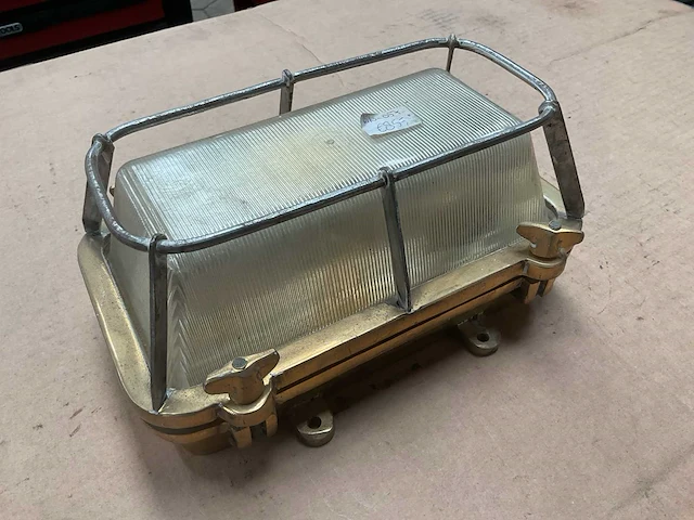 Vintage marine lamp - afbeelding 1 van  5