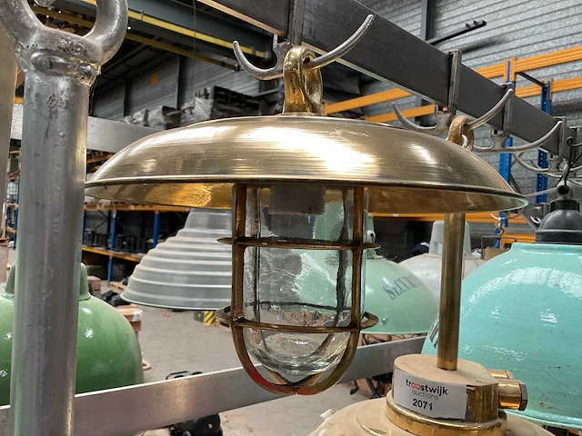 Vintage marine lamp - afbeelding 1 van  3