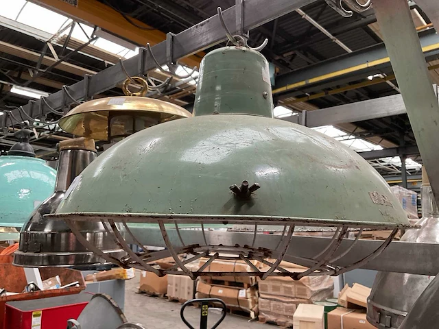 Vintage marine lamp - afbeelding 2 van  3