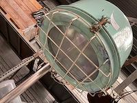 Vintage marine lamp - afbeelding 3 van  3
