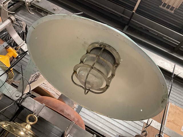 Vintage marine lamp - afbeelding 3 van  3