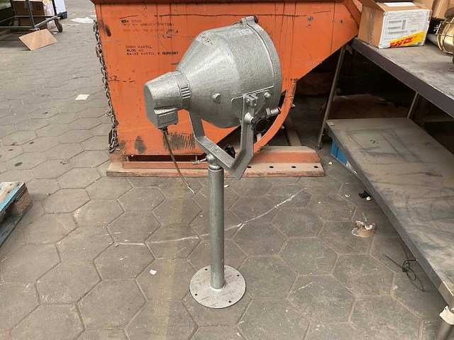 Vintage marine lamp - afbeelding 4 van  4