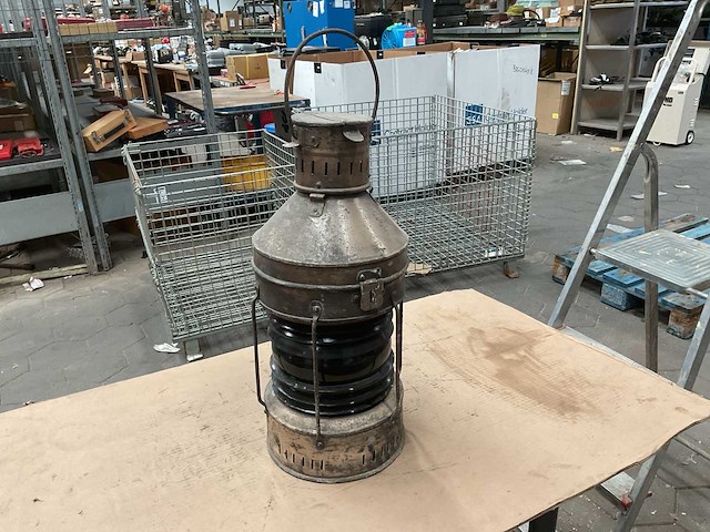 Vintage marine lamp - afbeelding 1 van  4