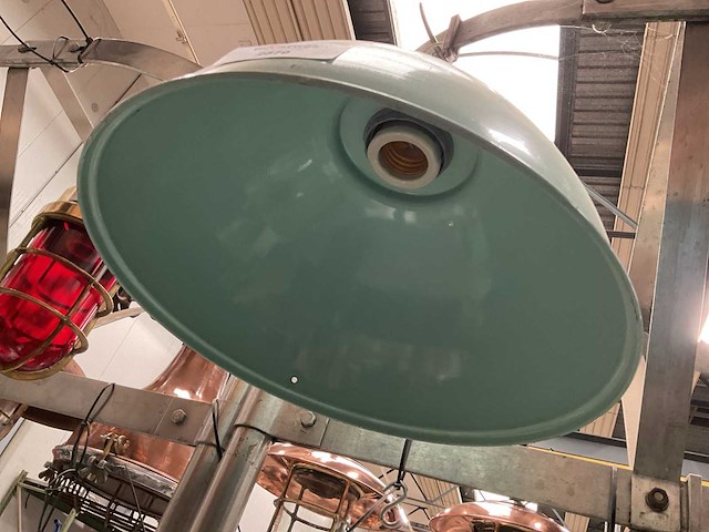 Vintage marine lamp - afbeelding 3 van  3