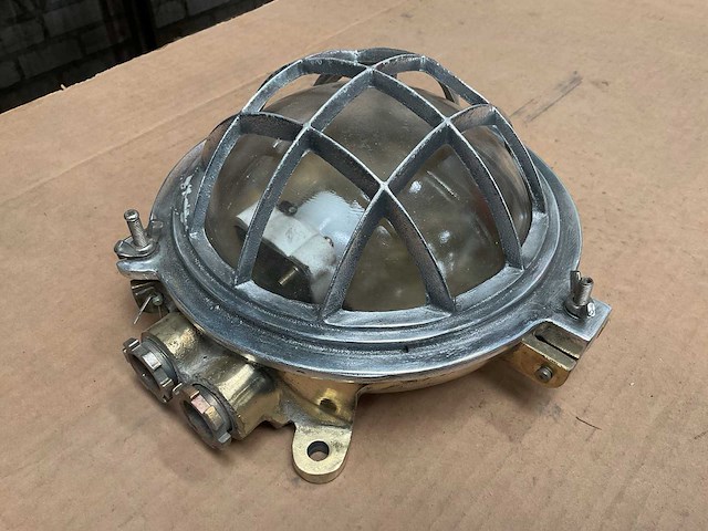 Vintage marine lamp - afbeelding 2 van  4