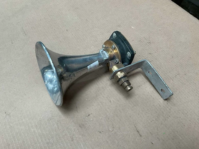 Vintage marine luchthoorn - afbeelding 1 van  3