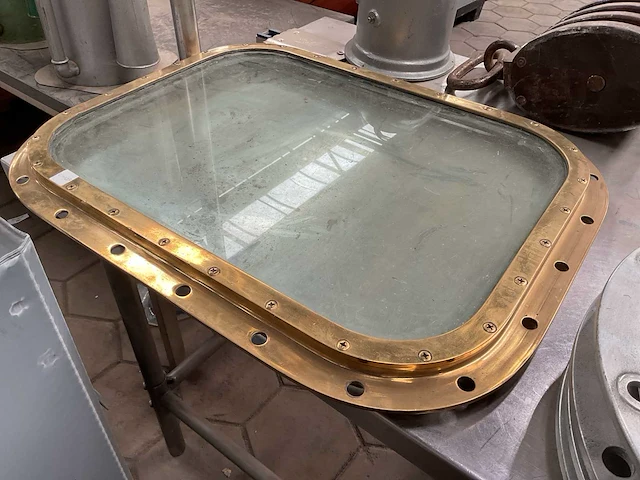 Vintage marine porthole - afbeelding 3 van  3
