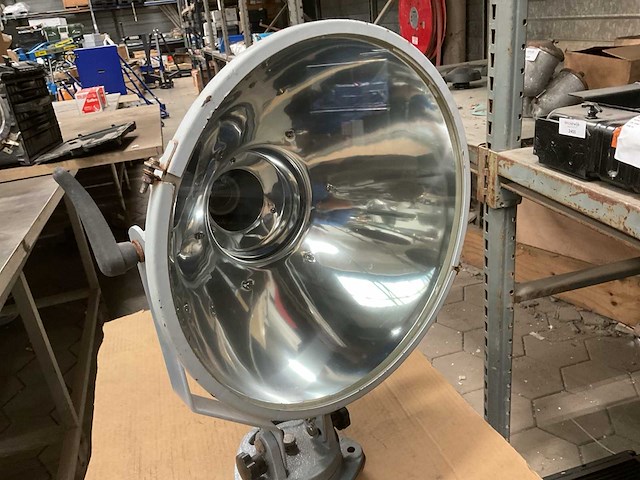 Vintage marine spot light - afbeelding 5 van  5