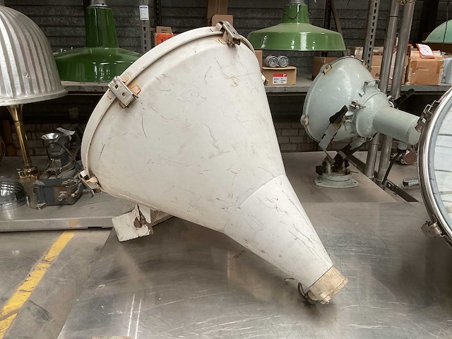 Vintage marine spotlight - afbeelding 3 van  5