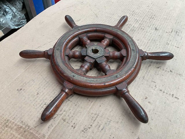 Vintage marine stuurrad - afbeelding 4 van  4