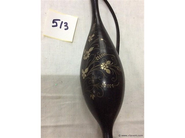 Vintage metalen vaas - afbeelding 2 van  2