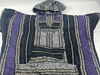 Vintage mexicaanse deken poncho’s – baal van 60 stuks - afbeelding 3 van  3