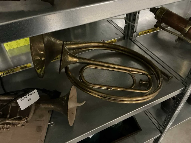 Vintage muziekinstrumenten - afbeelding 6 van  6