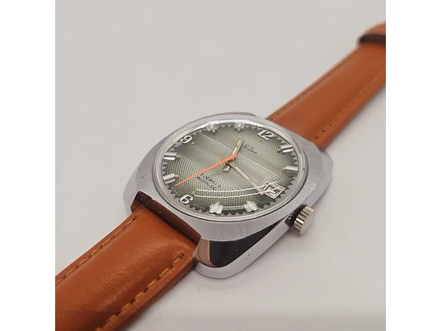 Vintage nilax mechanisch horloge met guilloche wijzerplaat - afbeelding 3 van  7