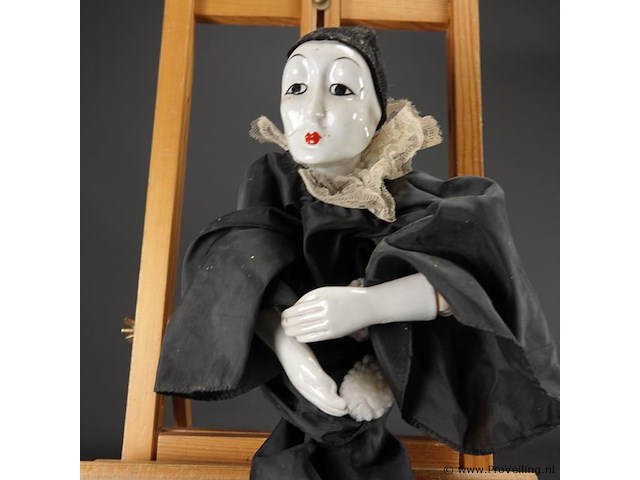 Vintage poirot - afbeelding 4 van  5